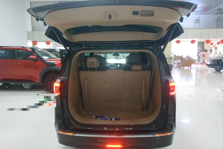 别克GL8 2021款 ES陆尊 653T 豪华型中控内饰23