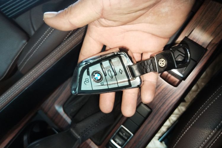 宝马X1 2019款 sDrive18Li 尊享型中控内饰7001