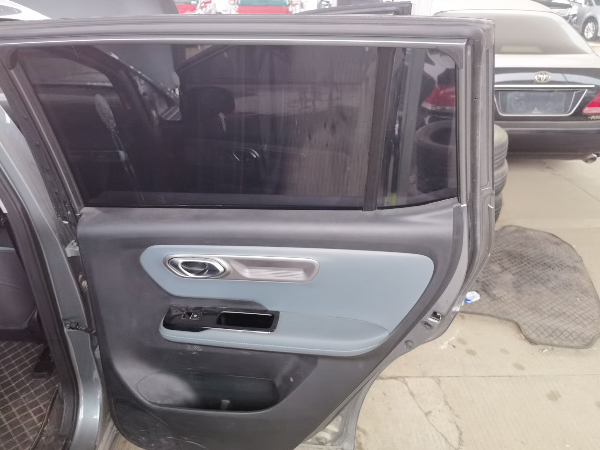 埃安 AION Y 2023款 Younger