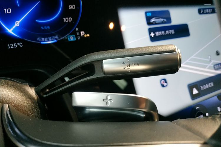 奔驰EQS 2022款 改款 450+ 先锋版局部细节18