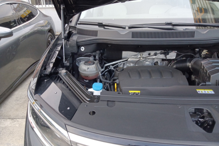 大众 揽境 2023款 改款 380TSI 四驱豪华佳境版Pro 6座机舱底盘25