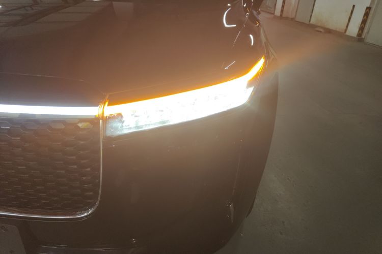 理想汽车 理想ONE 2020款 增程6座版局部细节36