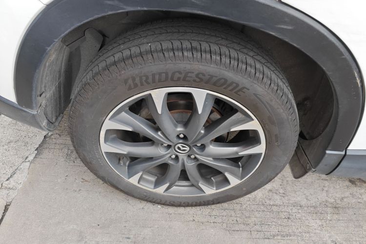 马自达CX-5 2015款 2.5L 自动四驱尊贵型车身外观6002