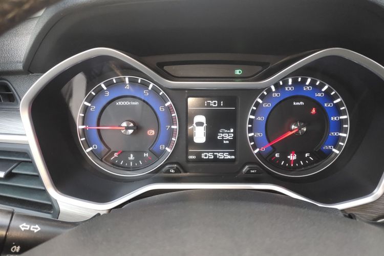 吉利汽车 远景X3 2017款 1.5L 手动精英型局部细节14