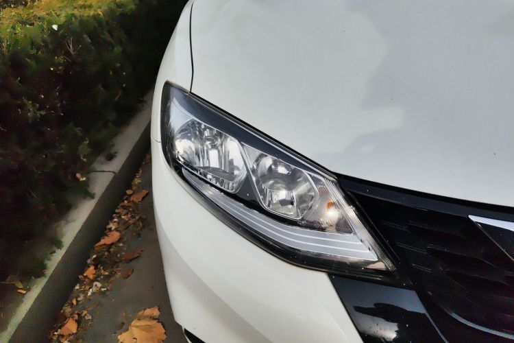 日产 骐达TIIDA 2019款 1.6L CVT智行版 国VI车身外观8