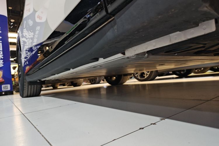 极氪X 2025款 四座后驱魔方版局部细节9001