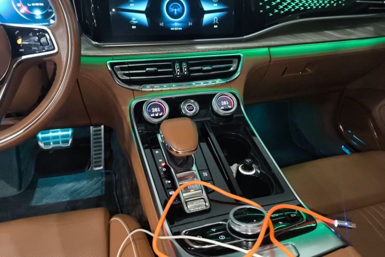 红旗H9 2020款 改款 2.0T 智联旗畅版局部细节18