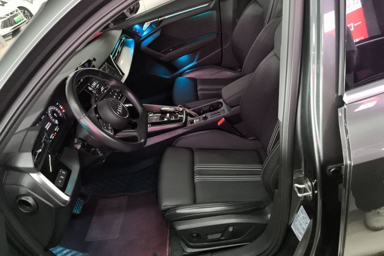 奥迪A3 2023款 改款 A3L Limousine 35 TFSI 时尚运动型局部细节19