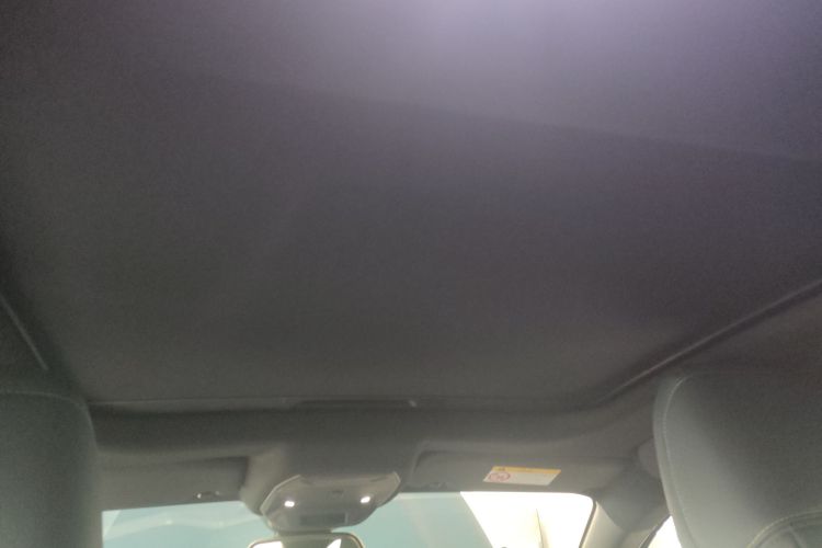 标致408X 2023款 无界版中控内饰22