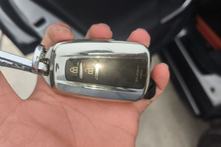 丰田 威兰达 2021款 2.0L CVT四驱豪华版中控内饰11