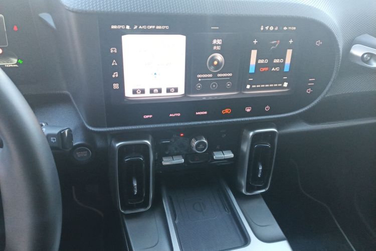 哈弗大狗 2024款 1.5T DCT边牧版中控内饰16