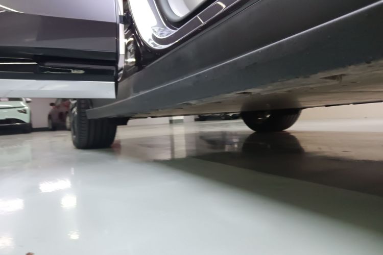 极氪7X 2025款 75kWh 后驱智驾版局部细节9001