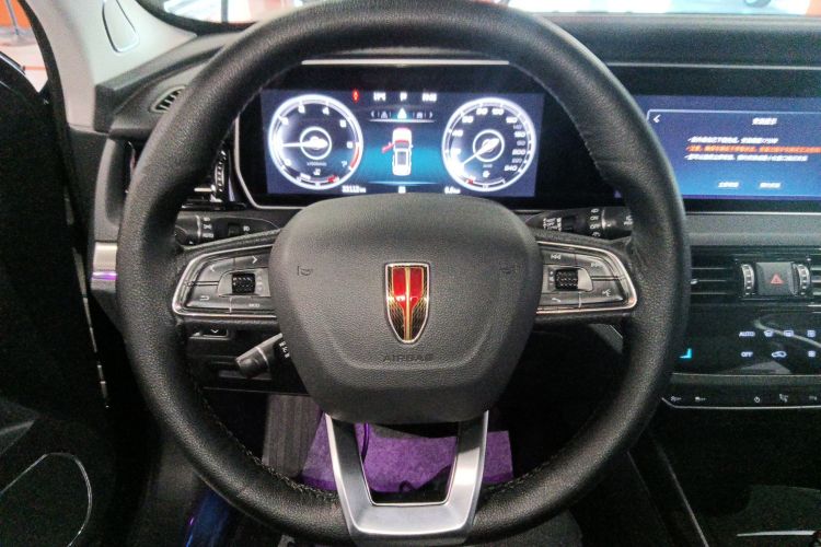 红旗HS5 2022款 改款 2.0T 智联旗享四驱版中控内饰13