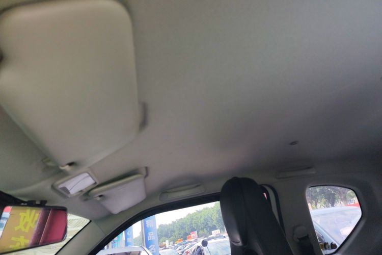 五菱汽车 宏光MINIEV 2021款 马卡龙时尚款 三元锂局部细节22