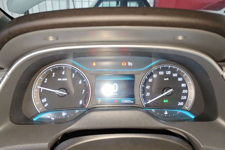 别克 英朗 2018款 18T 自动精英型中控内饰14