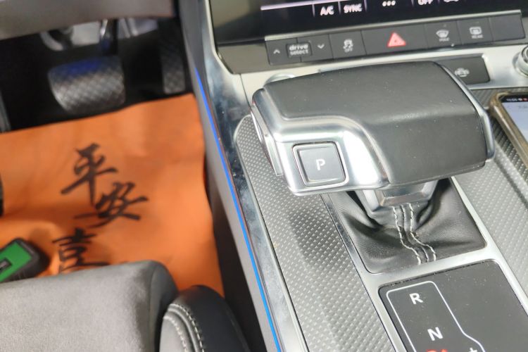 奥迪A6L 2020款 40 TFSI 豪华动感型局部细节18