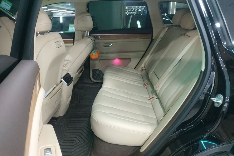 鸿蒙智行 问界M7 2024款 1.5T 智驾四驱Max版 5座中控内饰7004