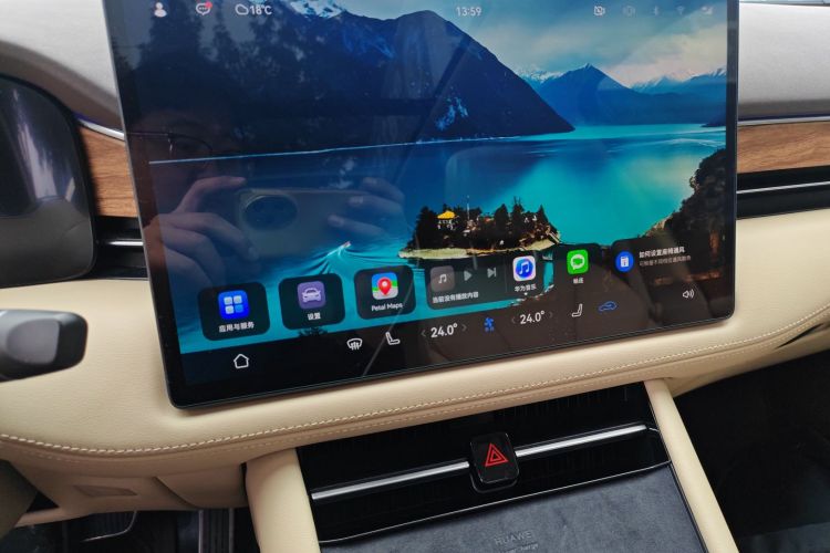 鸿蒙智行 问界M7 2024款 1.5T 后驱Plus版 5座中控内饰16