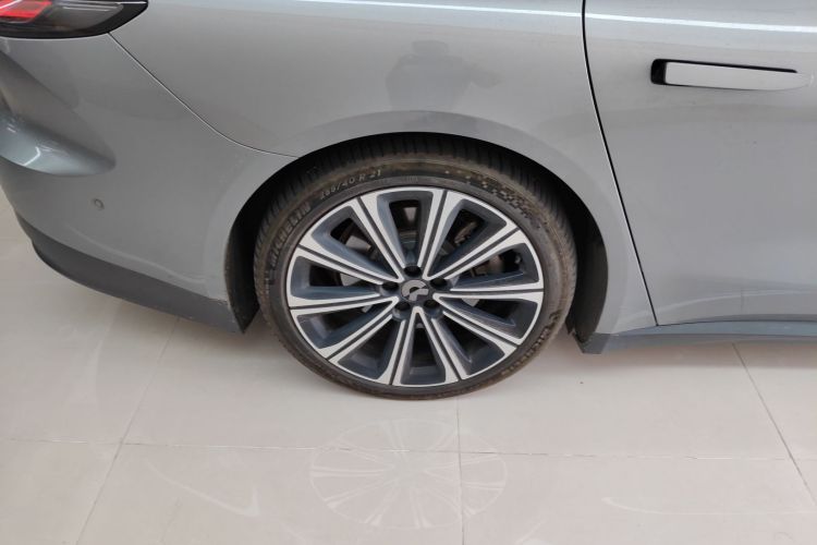 蔚来ET7 2024款 100kWh 行政签名版车身外观6008