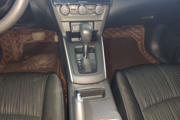 日产 轩逸 2022款 经典 1.6XE CVT舒适版局部细节18