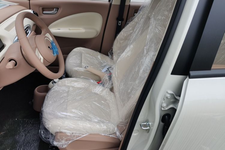 五菱汽车 宏光MINIEV 2025款 四门版 进阶款中控内饰19