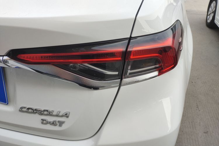 丰田 卡罗拉 2021款 1.2T S-CVT 精英版车身外观6006