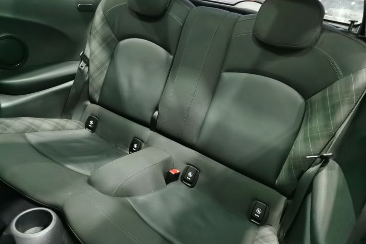 MINI 2018款 1.5T COOPER 经典派中控内饰7004