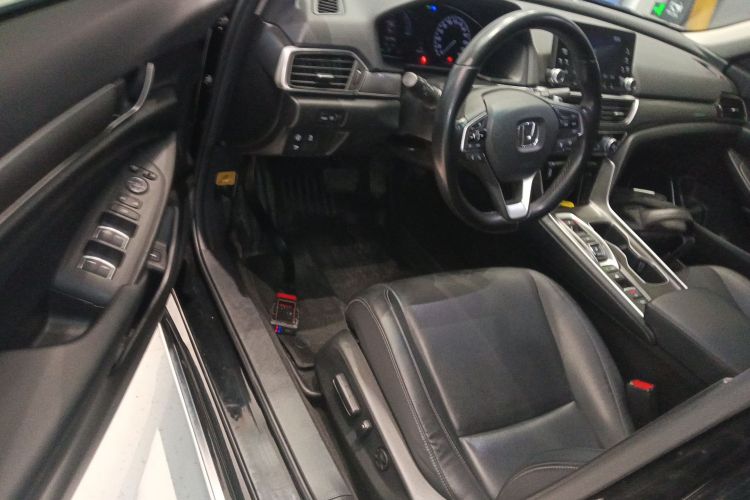 本田 雅阁 2018款 锐·混动 2.0L 锐领版 国VI中控内饰20