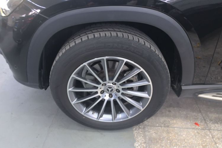 奔驰GLE 2020款 GLE 350 4MATIC 动感型车身外观6007