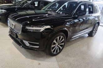 沃尔沃XC90 2020款 T6 智逸豪华版 7座