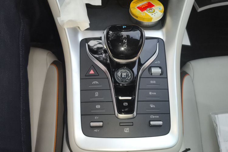 比亚迪 宋Pro新能源 2022款 DM-i 110km 旗舰型中控内饰18