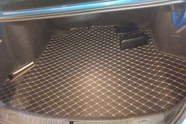 别克 威朗 2022款 Pro GS 追风版机舱底盘23