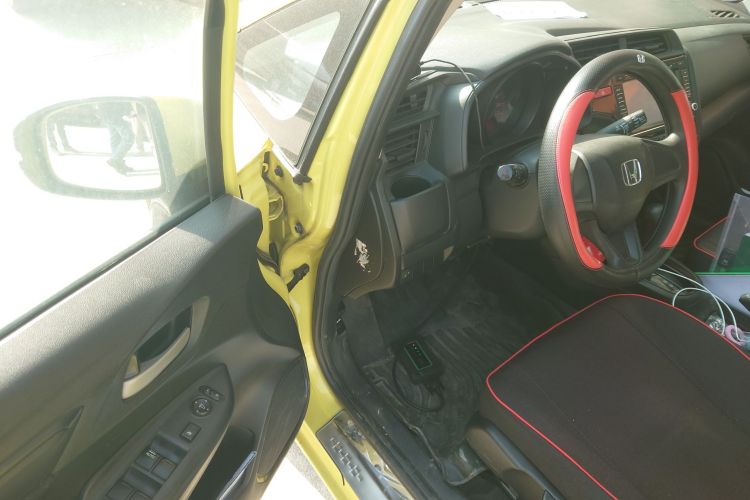 本田 飞度 2014款 1.5L LX CVT舒适型中控内饰20