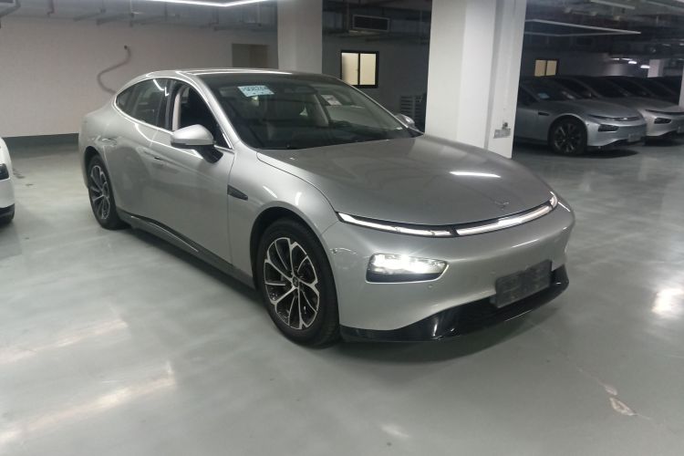 小鹏P7 2022款 625E车身外观6002