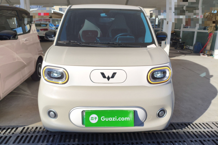 五菱汽车 宏光MINIEV 2024款 第三代 215km 青春版车身外观2