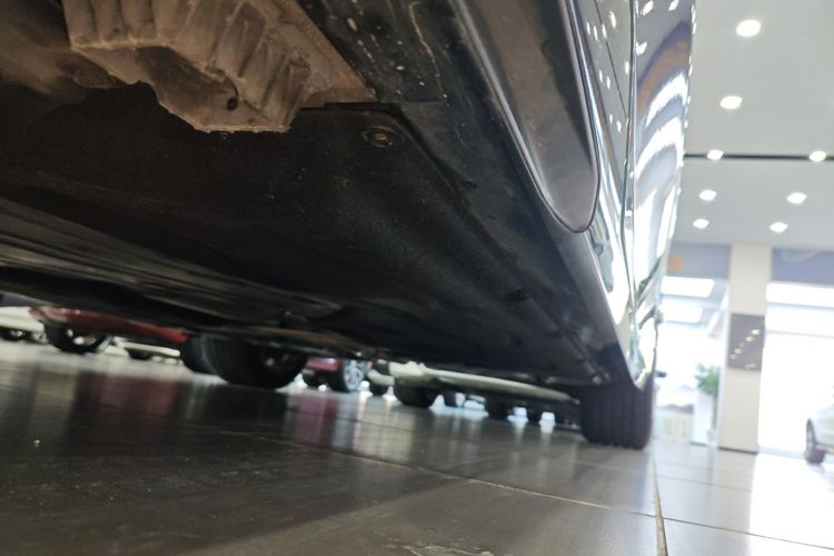 宝马5系 2024款 530Li 领先型 M运动套装局部细节9002