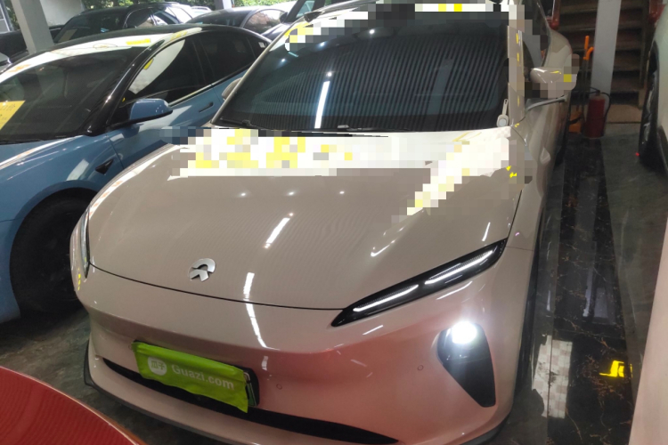 蔚来ET5T 2023款 75kWh Touring车身外观2