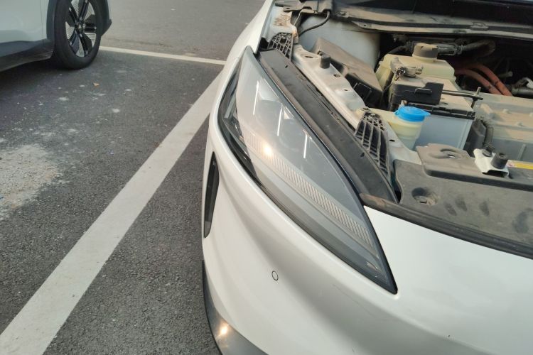 小鹏G3 2019款 智享版车身外观8