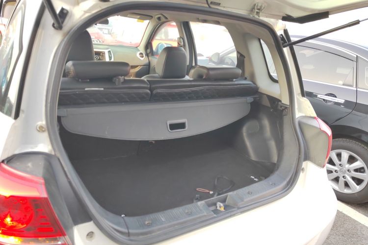 长城M4 2012款 1.5L 手动舒适型局部细节23