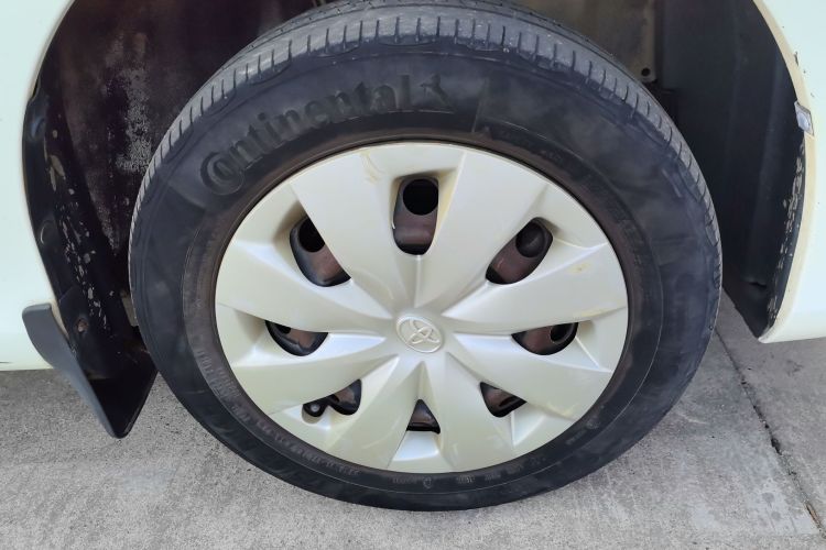 丰田 威驰 2014款 1.3L 手动型尚版车身外观10