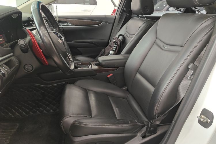 凯迪拉克XTS 2018款 28T 精英型局部细节19