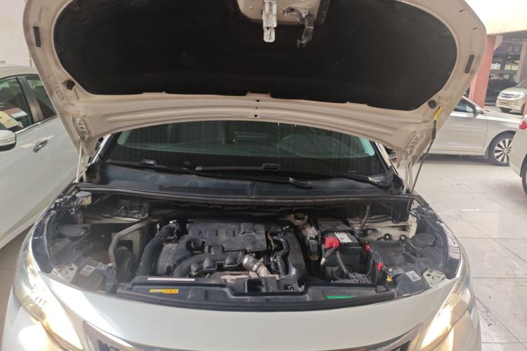 标致4008 2017款 350THP 精英版局部细节24