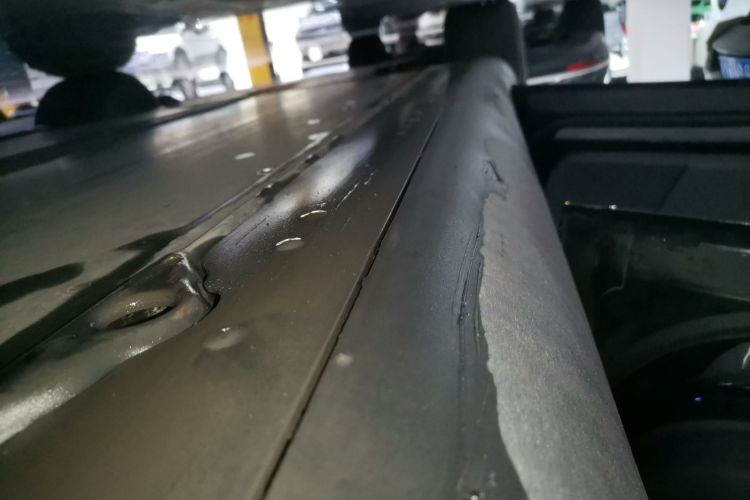 特斯拉 Model Y 2021款 标准续航后驱版局部细节9002