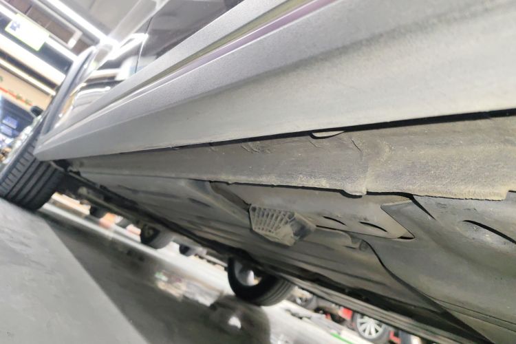 领克02 2019款 高能版 2.0T 自动两驱耀Pro版 国VI局部细节9002