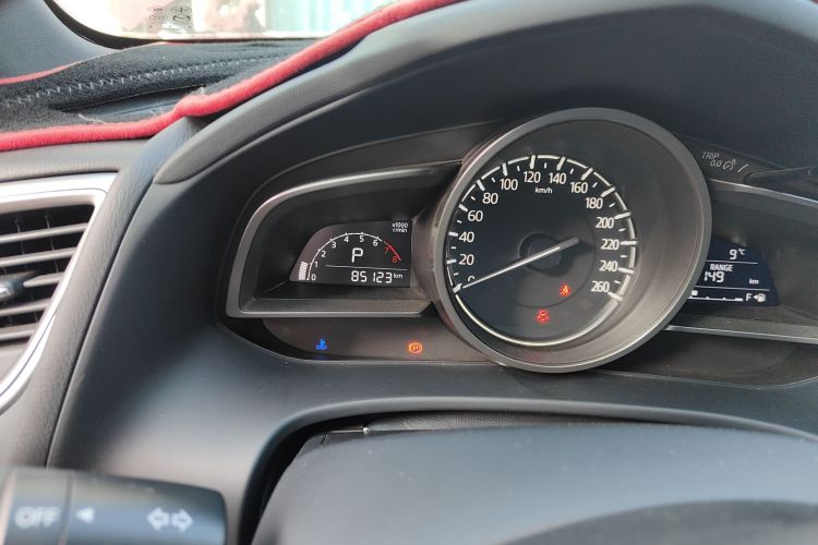 马自达CX-4 2018款 2.0L 自动两驱蓝天探索版 国V中控内饰15