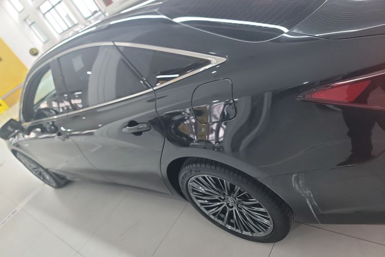 丰田 亚洲龙 2023款 双擎 2.5L 进取版车身外观4