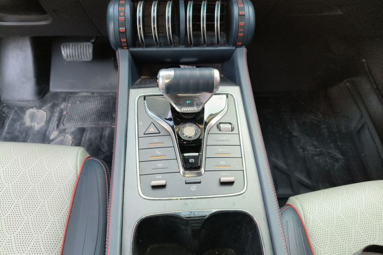 比亚迪 元PLUS 2022款 510KM 旗舰型中控内饰18