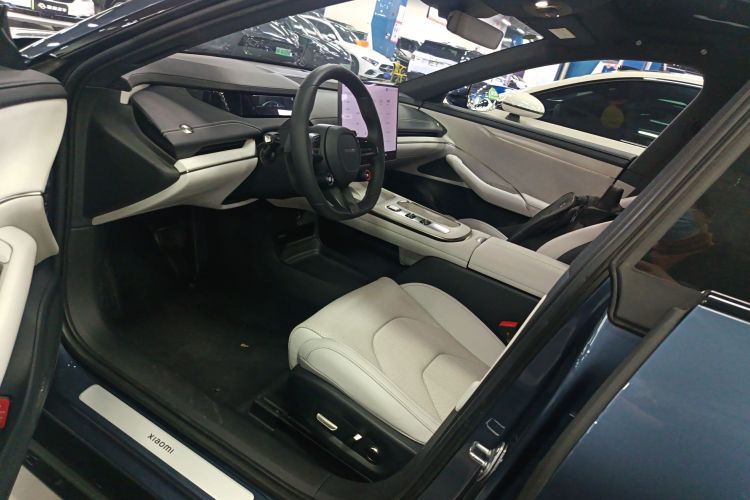 小米汽车 小米SU7 2024款 后驱长续航智驾版中控内饰7003