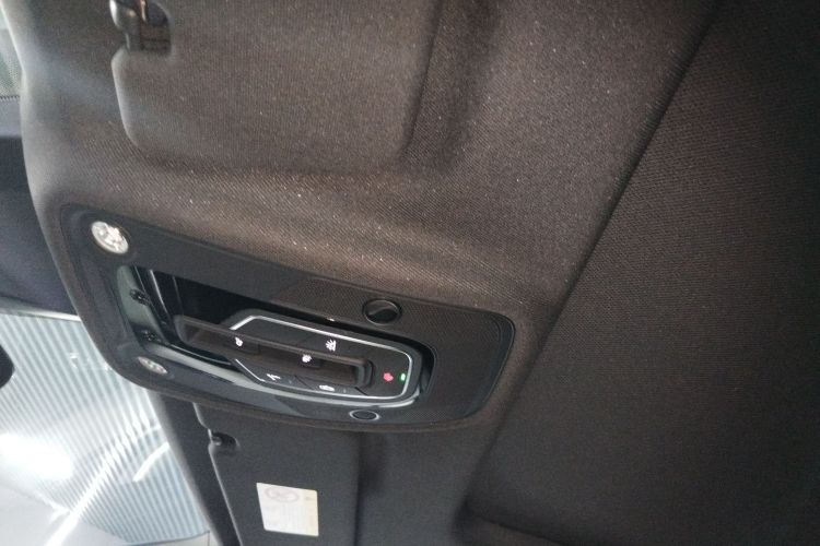 奥迪Q8 2021款 55 TFSI 臻选动感型中控内饰22