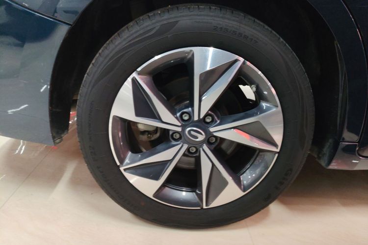 广汽传祺 传祺M6 2023款 PRO 270T DCT豪华版车身外观6008